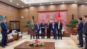Promoting Maritime Cooperation Between Vietnam and Greece
