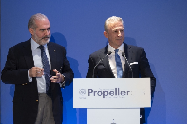 Ο Κωστής Φραγκούλης επανεξελέγη με ευρεία πλειοψηφία πρόεδρος του Propeller Club Πειραιά