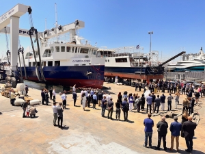 Η καθέλκυση του επιβατηγού “Olympios Ermis” σηματοδοτεί την αναβίωση των ναυπηγήσεων στο Πέραμα