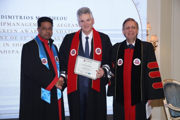 Το American BC University Business and Theology απένειμε τον τίτλο του Επίτιμου Διδάκτορα στον διακεκριμένο ηγέτη στον χώρο της Ναυτιλίας Capt. Δημήτρη Ματθαίου
