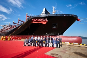 Navios Maritime Partners adds to its fleet portfolio a newbuild boxship