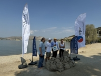 ERMA FIRST joins forces with HELMEPA, Municipality of Perama and local community in major clean-up of Perama beach
