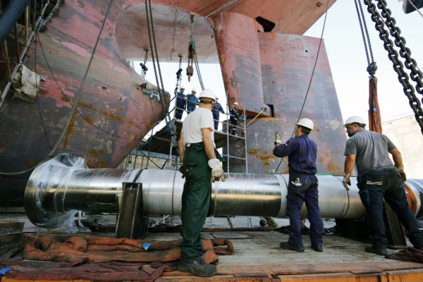 Skaramangas Shipyards completes successfully and on time the alignment of the stern tube and shaft system on a Suezmax tanker