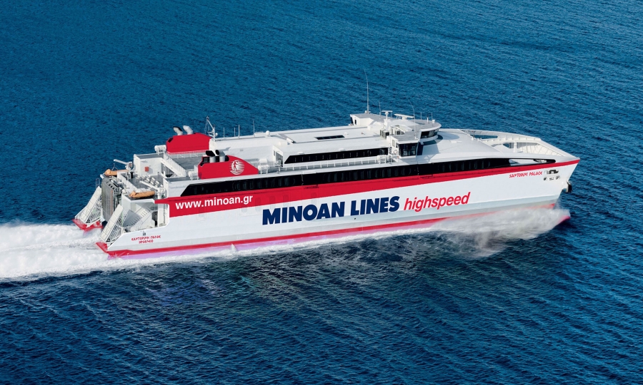 Ολοκληρώθηκε η συμφωνία για μακρόχρονη ναύλωση του High-speed Catamaran SANTORINI PALACE