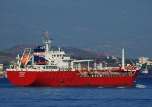 Το πλοίο Alfa Sea, της ΕΝΕΑ Management κατέπλευσε πρώτο για επισκευές στα Ναυπηγεία Σκαραμαγκά