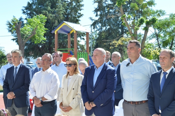Αγιασμός στα Νηπιαγωγεία Παλαμά που επισκευάσθηκαν από την Ένωση Ελλήνων Εφοπλιστών μετά τις ζημιές από την κακοκαιρία «Daniel»