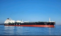 The aframax tanker "Chios DF" of TSAKOS raised the Greek flag in Chios
