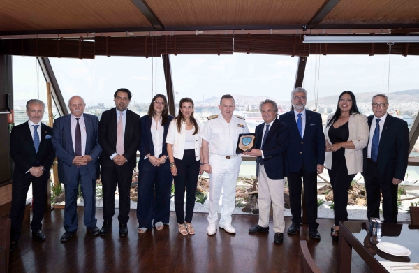 Γεύμα Εργασίας Ένωσης Εφοπλιστών Ναυτιλίας Μικρών Αποστάσεων &amp; Αρχηγού Λιμενικού Σώματος-Ελληνικής Ακτοφυλακής