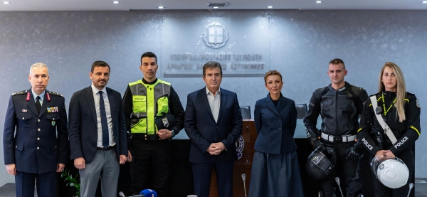 Τιμητική εκδήλωση για τη δωρεά της Ένωσης Ελλήνων Εφοπλιστών στη Διεύθυνση Τροχαίας Αττικής