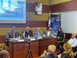 TEN Annual General Meeting TEN navigates from growth to growth