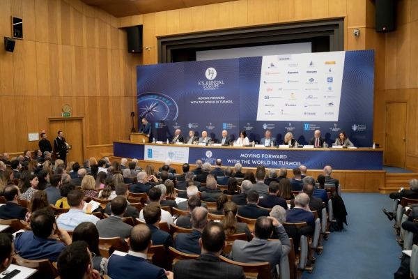 Greek Shipping adapts and survives every crisis”