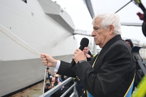 ΟΝΟΜΑΤΟΔΟΣΙΑ ΦΡΕΓΑΤΑΣ BELHARRA “ΚΙΜΩΝ” ΜΕ ΑΝΑΔΟΧΟ ΤΟΝ ΠΑΝΟ ΛΑΣΚΑΡΙΔΗ