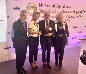 14th CAPITAL LINK OPERATIONAL EXCELLENCE FORUM Emanuele Grimaldi was awarded for his Sustainability Initiatives in Shipping