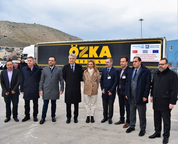 Neptune Lines ship carries humanitarian aid from Greece