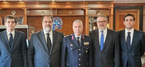 Δωρεά νέων περιπολικών στην ΕΛ.ΑΣ από τον Νικόλαο Πατέρα