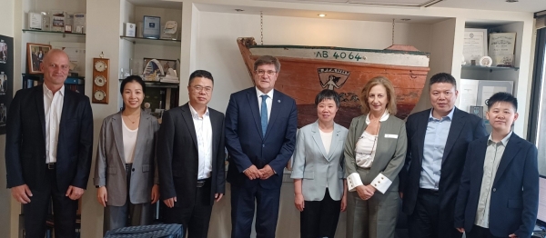 Επίσκεψη εκπροσώπων του Zhejiang Provincial Port &amp; Waterway Management Center στα γραφεία της Ένωσης Τραπεζικών &amp; Χρηματοοικονομικών Στελεχών Ελληνικής Ναυτιλίας